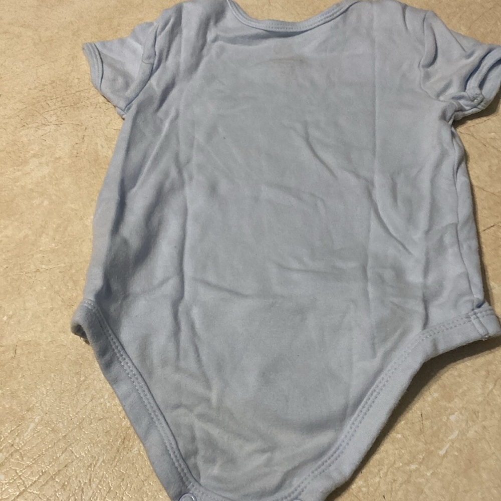 6-9M grandma onesie - Picture 3 of 4